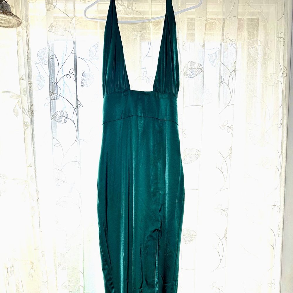 Maxi green formal or prom dress! US size 8 or medium.